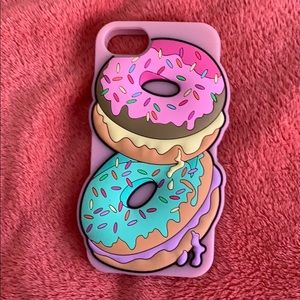 iPhone 6/ 7 / 8 silicon phone case from Claire’s